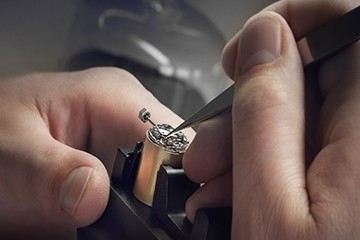 深圳劳力士手表铂金表带维修